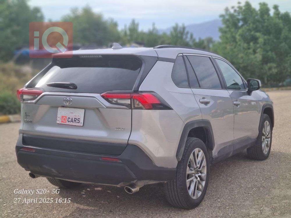 تويوتا راف 4